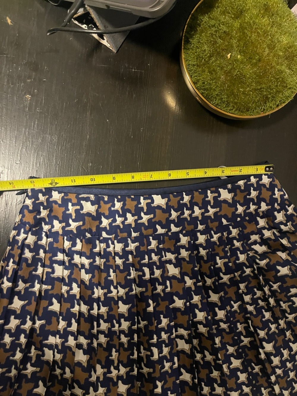 Paul Stuart Japanese Navy, Brown & Cream Pleated Geometric Skirt - Picture 7 of 10